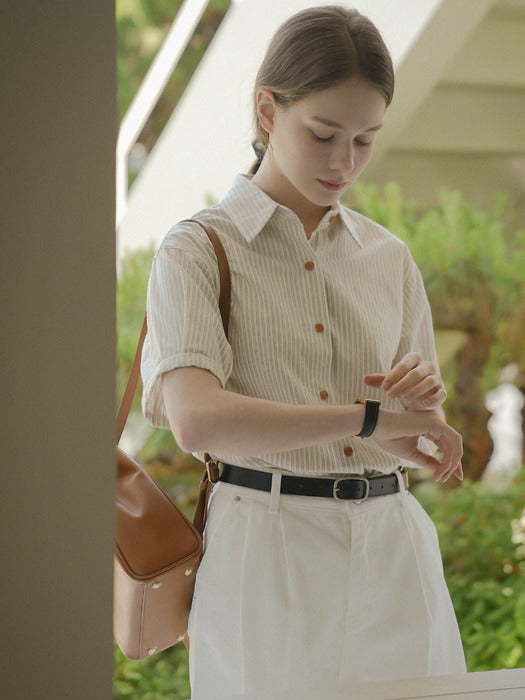 Tillidie Ann button point shirt Beige