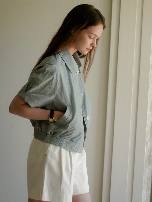 [TILLIDIE] Minimal collar half blouson_Dusty blue