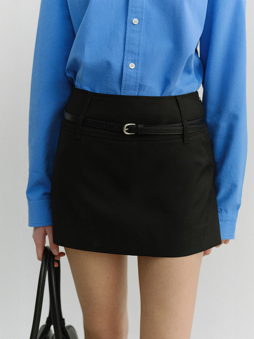 Dunst D-Buckle Thin Leather Belt Black