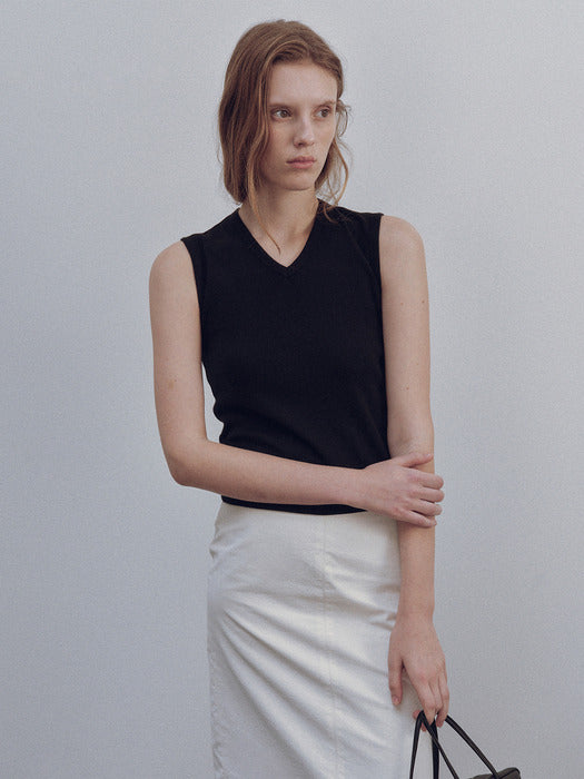 90s v-neck sleeveless top (Black)