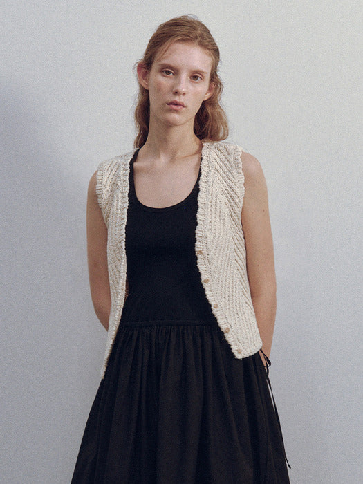 [nothing written] Rie knit vest (Ivory)