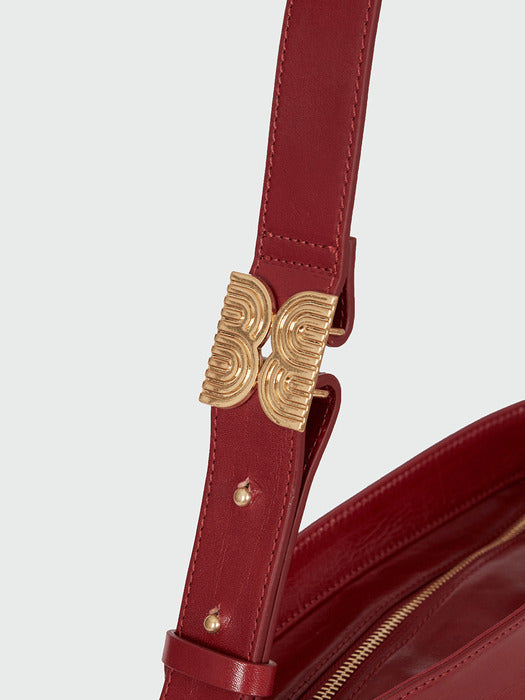 Eenk Halos Small Trapezoid Shoulder Bag - Red