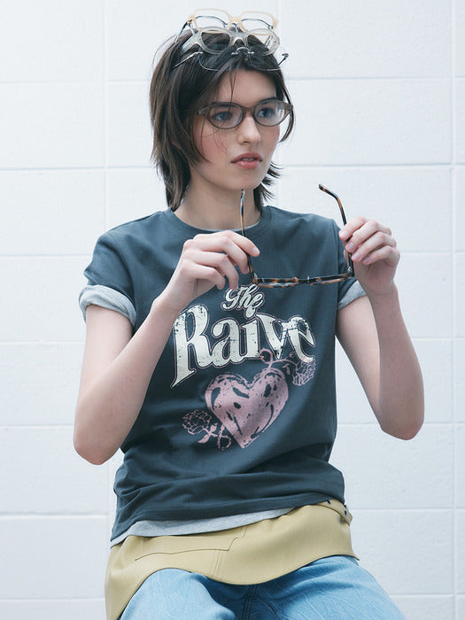 Raive Drawing Heart Graphic T-shirts