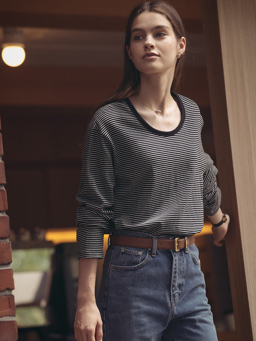 Tillidie U-neck long sleeve stripe t-shirt Black