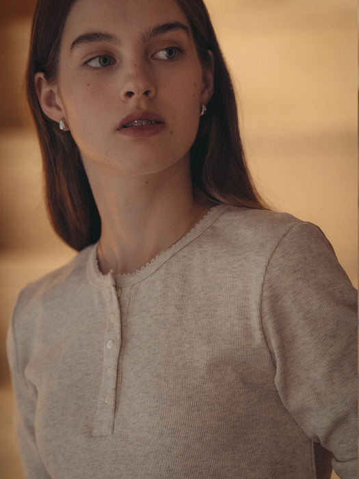 Tillidie Picot edge henry neck ribbed t-shirt Oatmeal
