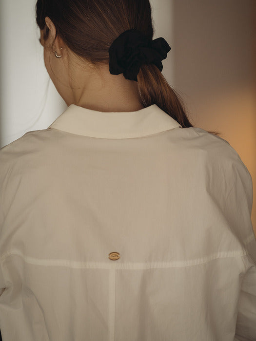 Tillidie Dolphin line cotton shirt Ivory