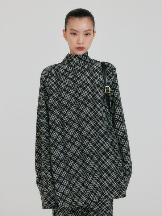 Eenk Znow High Neck Shirt - Black/Ivory