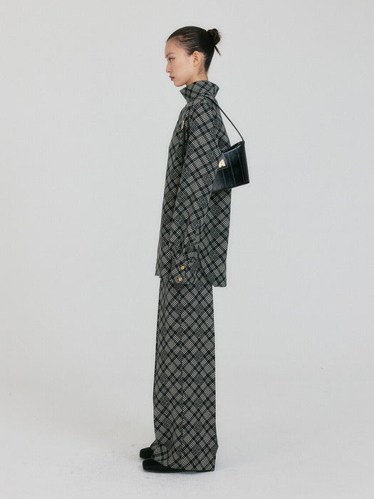 Eenk Znow High Neck Shirt - Black/Ivory