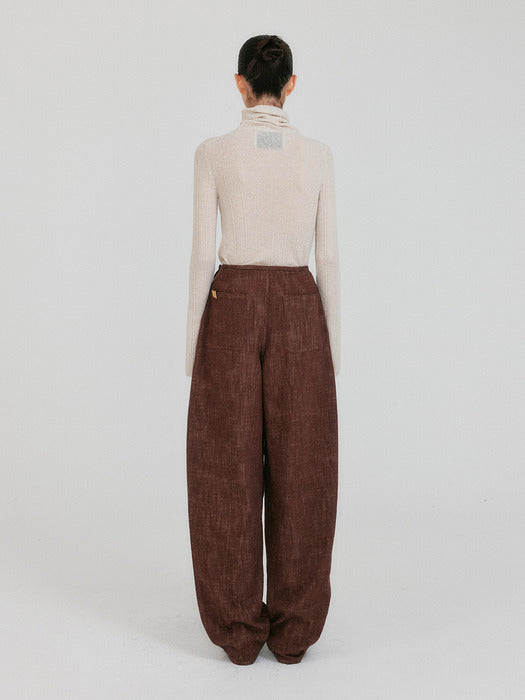 [EENK] Zin Tapered Volume Denim Pants - Brown