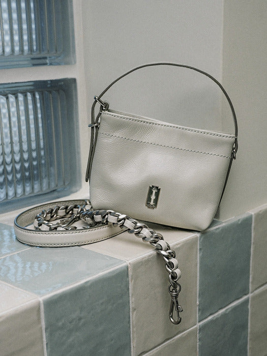 [vunque] Perfec Button Up Tiny Cross (퍼펙 버튼 업 타이니 크로스) Light Beige