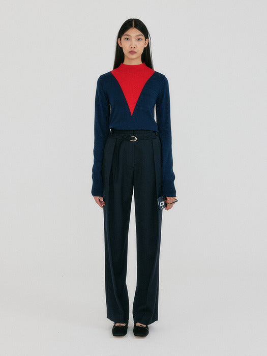 Eenk Zoe V-Point Mockneck Knit Pullover - Navy/Red