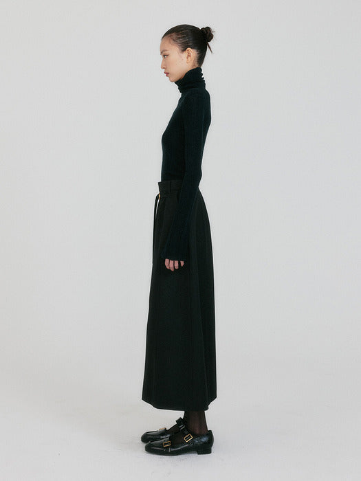 Eenk Ziah High Neck Knit Top - Black