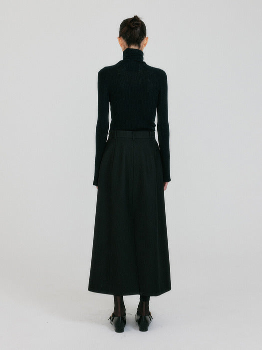 Eenk Ziah High Neck Knit Top - Black