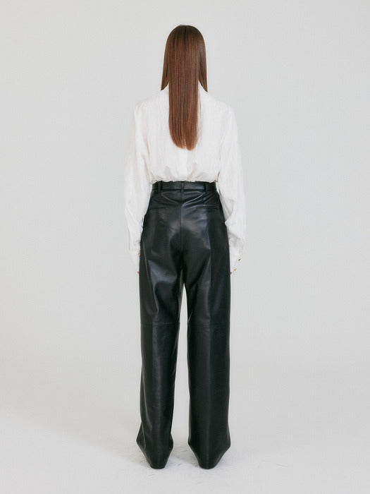 Eenk Zette Belted Tuck Leather Pants - Z-Black
