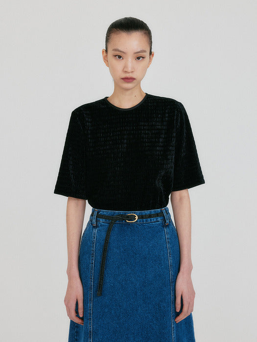 Eenk Zann Back-Button Top - Black