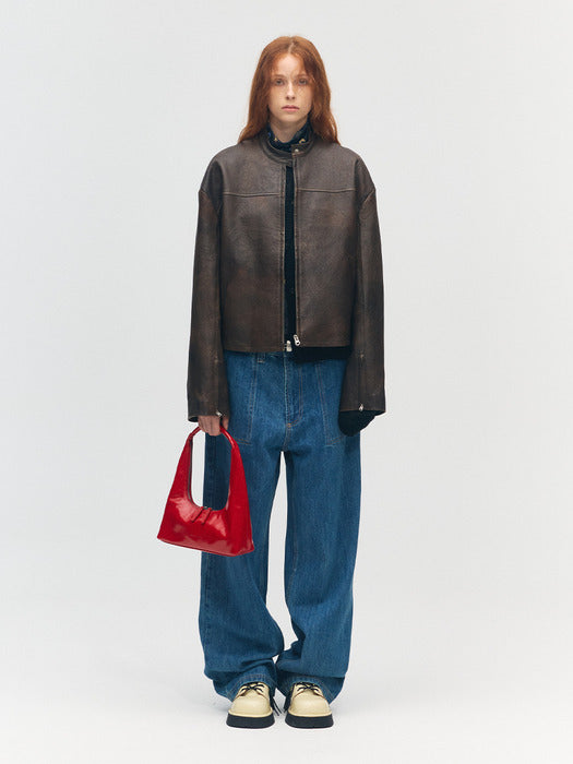 HOBO SHOULDER_apple red crinkle