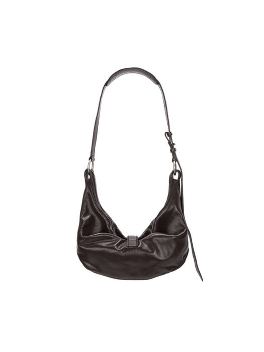 BELTED HOBO MEDIUM_dark brown glossy plain