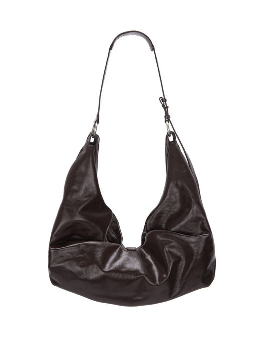 BELTED HOBO_dark brown glossy plain