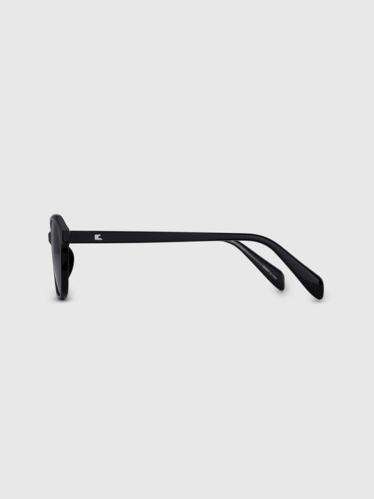 ELIO black
