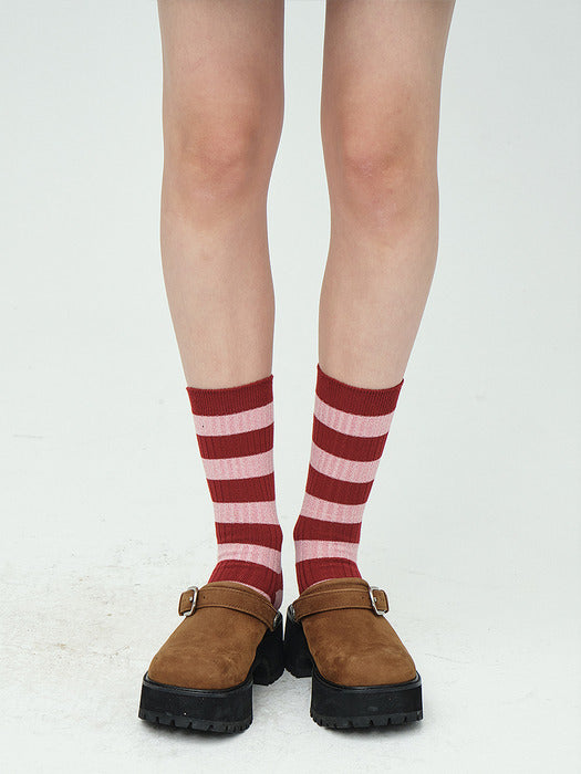METAL STRIPE SOCKS_red stripe