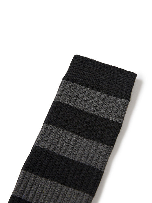 METAL STRIPE SOCKS_black stripe