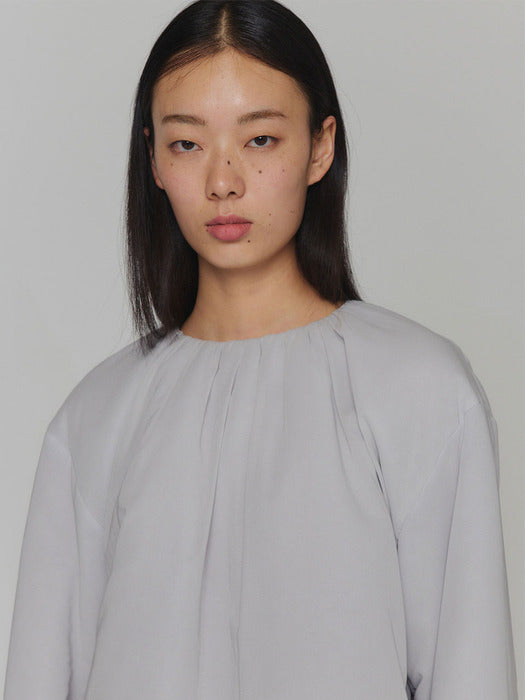 [amomento] SHEER ROUND NECK PADDED TOP(2COLORS)