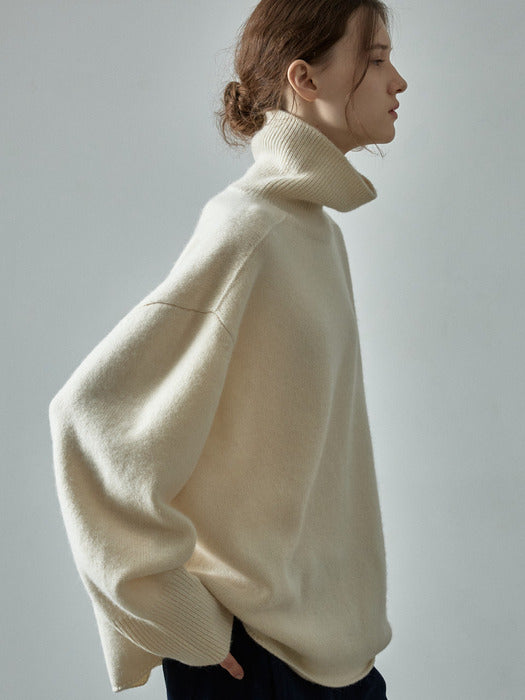 Alpaca Turtleneck Knit - Ivory