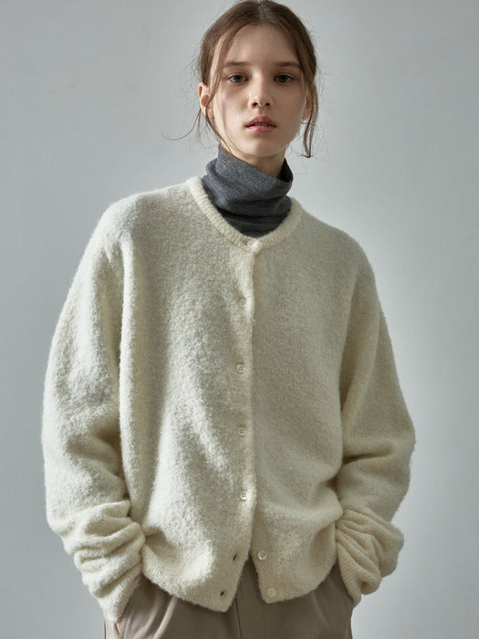 [facade pattern] Alpaca Essential Cardigan_ivory