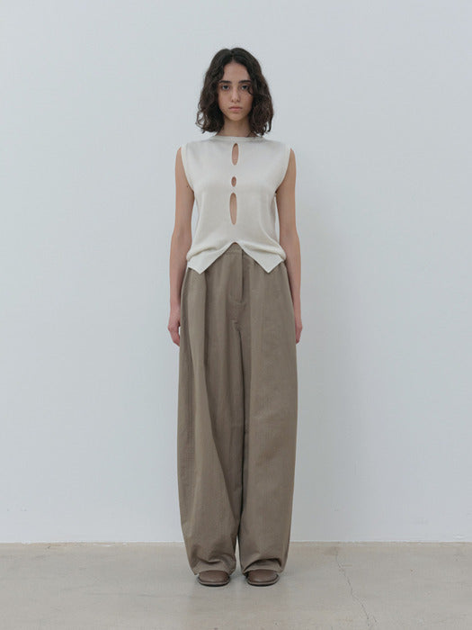 [moia] slit round knit (ivory)