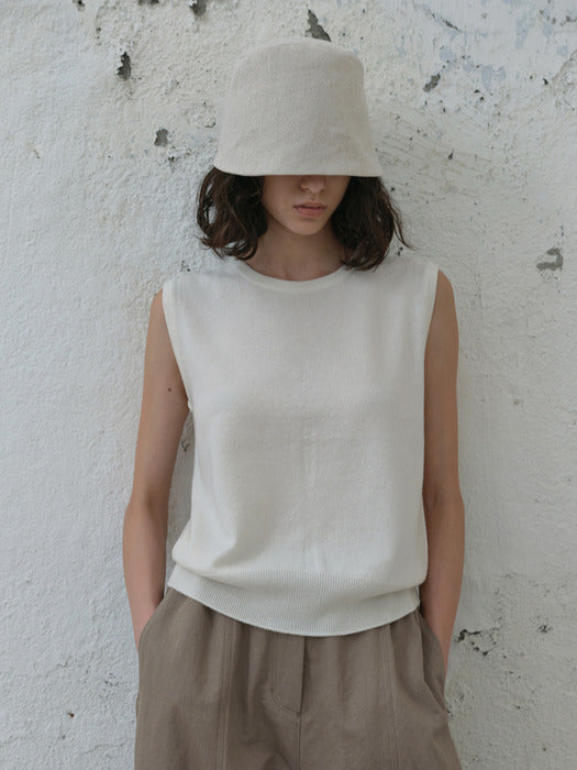 [moia] slit round knit (ivory)