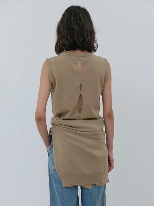 [moia] slit round knit (beige)