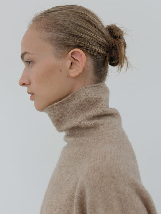 [moia] cashmere turtleneck (beige)