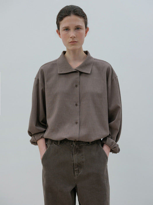 [moia] highneck shirt (mud)