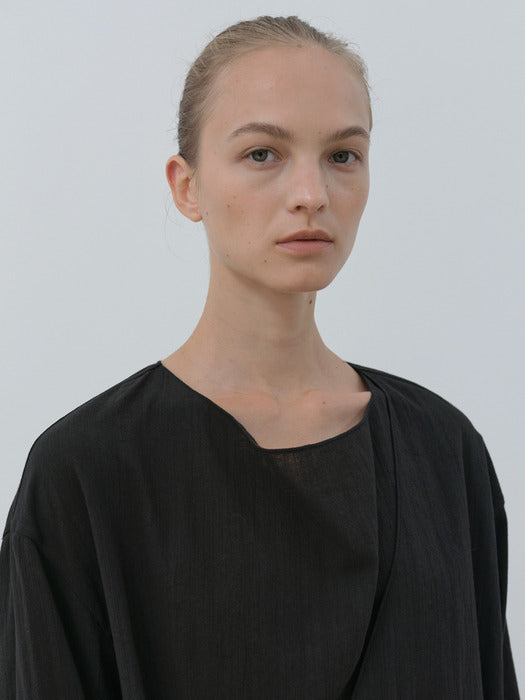 [moia] cowl wrap blouse (black)