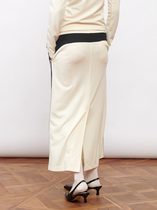 Kijun Football Jersey Long Skirt Ivory Black