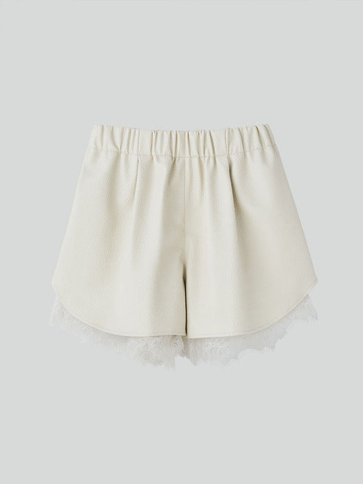 [recto] GRETA FAUX LEATHER LACE TRIMMING SHORTS (2COLORS)