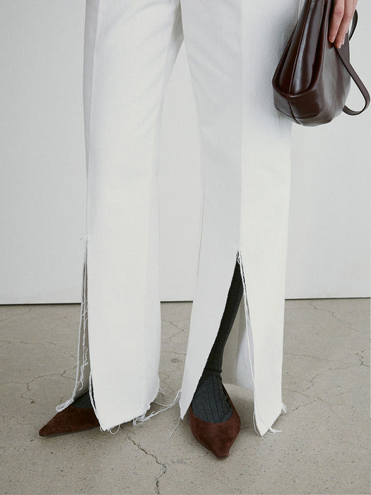 Recto Isla Front Slit Denim Pants (Off White)