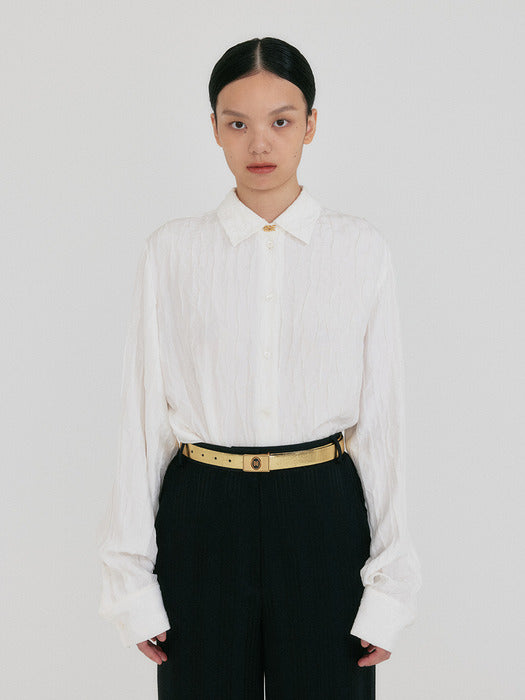 Eenk Ziryna Classic Shirt with Brooch - White