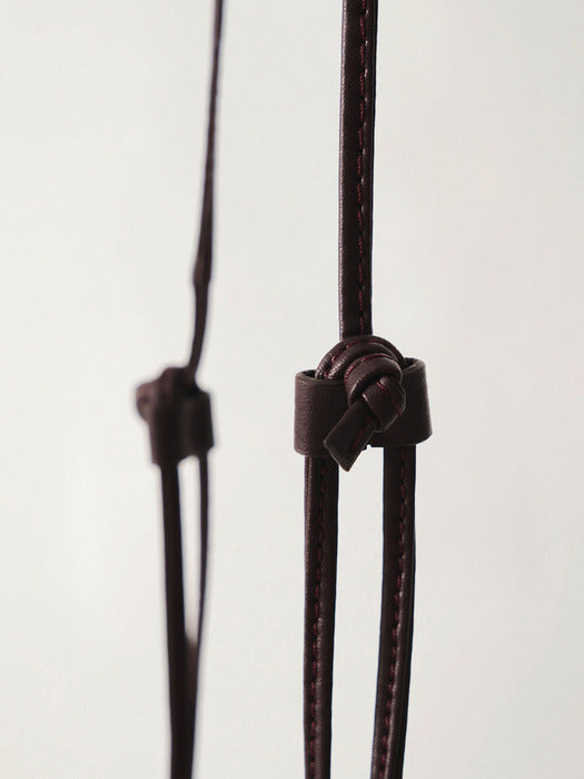 [nothing written] Fatu shoulder bag (Wine suede)