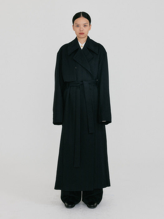 Eenk Zeidia Oversized Belted Trench Coat - Black