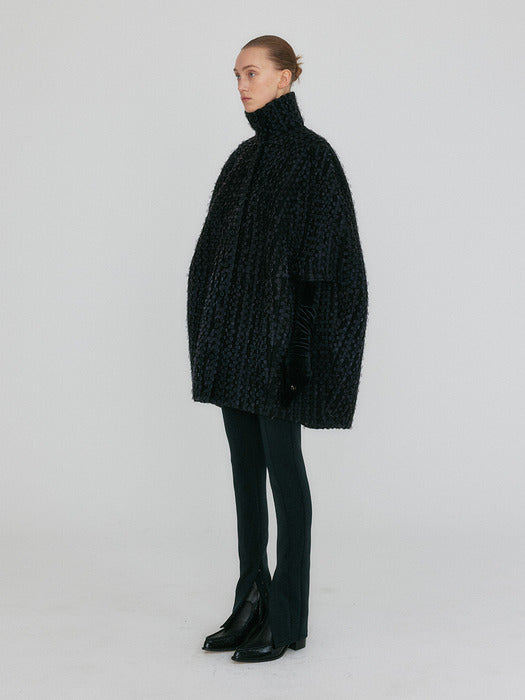 Eenk ZO Voluminous High Neck Jacket - Black