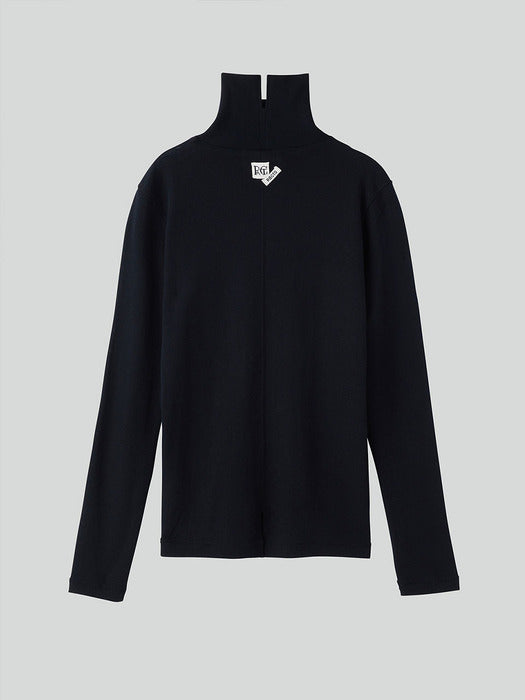 Recto Overlay RC Jacquard Logo Turtle Neck Top