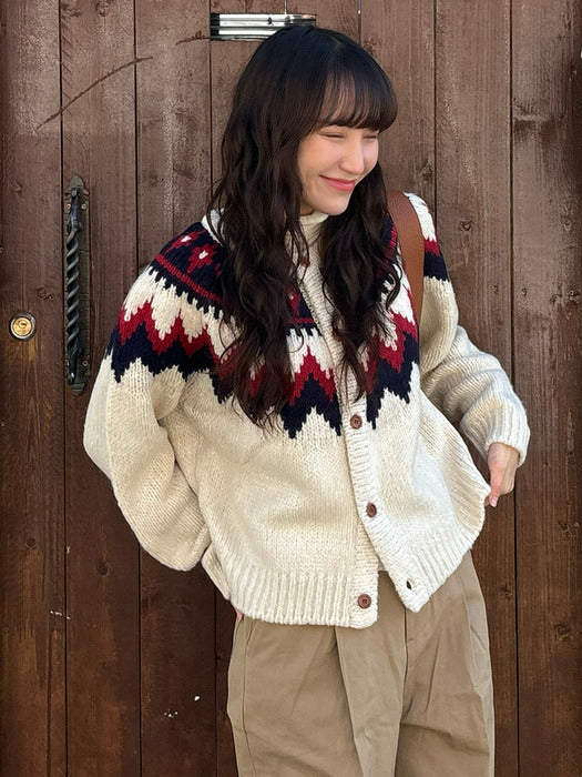 [TILLIDIE] Retro punchcar pattern cardigan_Light Beige