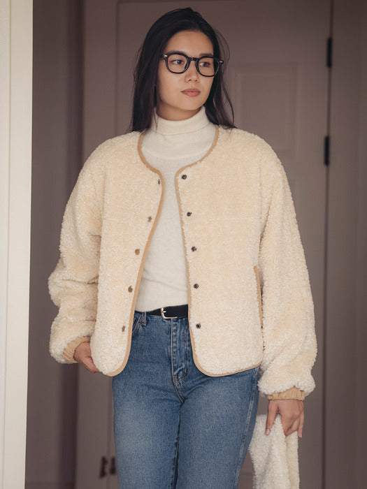 [TILLIDIE] Cinnamon muffler set up fleece jacket_Ivory