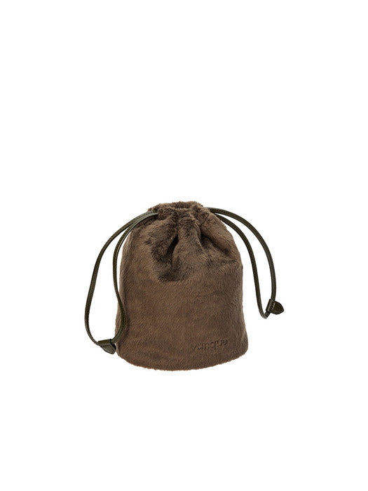 [vunque] Perfec Drawstring Fur Pouch (퍼펙 드로우 스트링 퍼 파우치) Punky Khaki