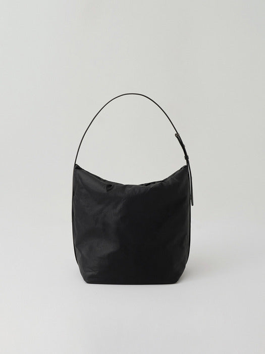 lake padded bag (black)