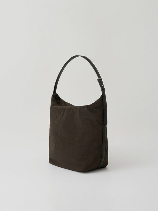 lake padded bag (deep brown)