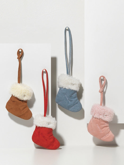 Carlyn Shearing Socks Charm