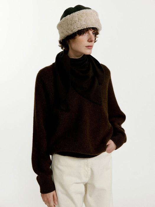 [nothing written] Triangle cashmere muffler (Brown)