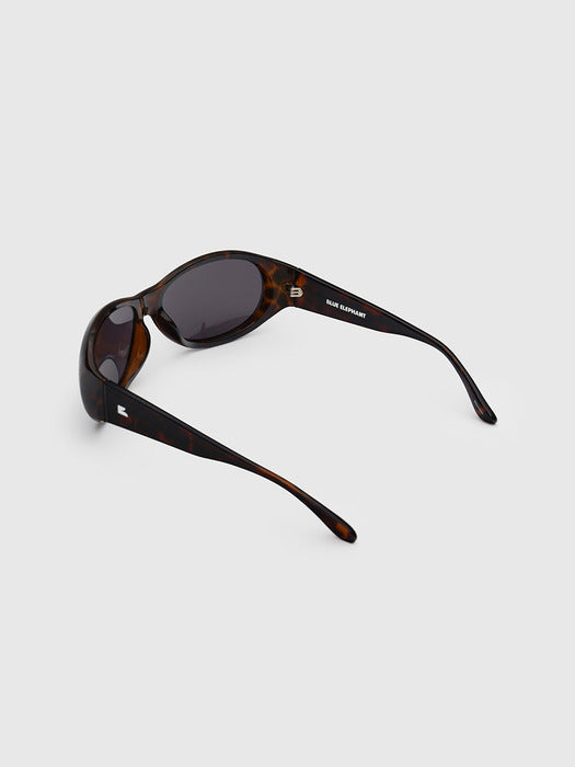 [BLUE ELEPHANT] IAN leopard